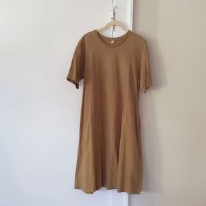 Uniqlo midi dress